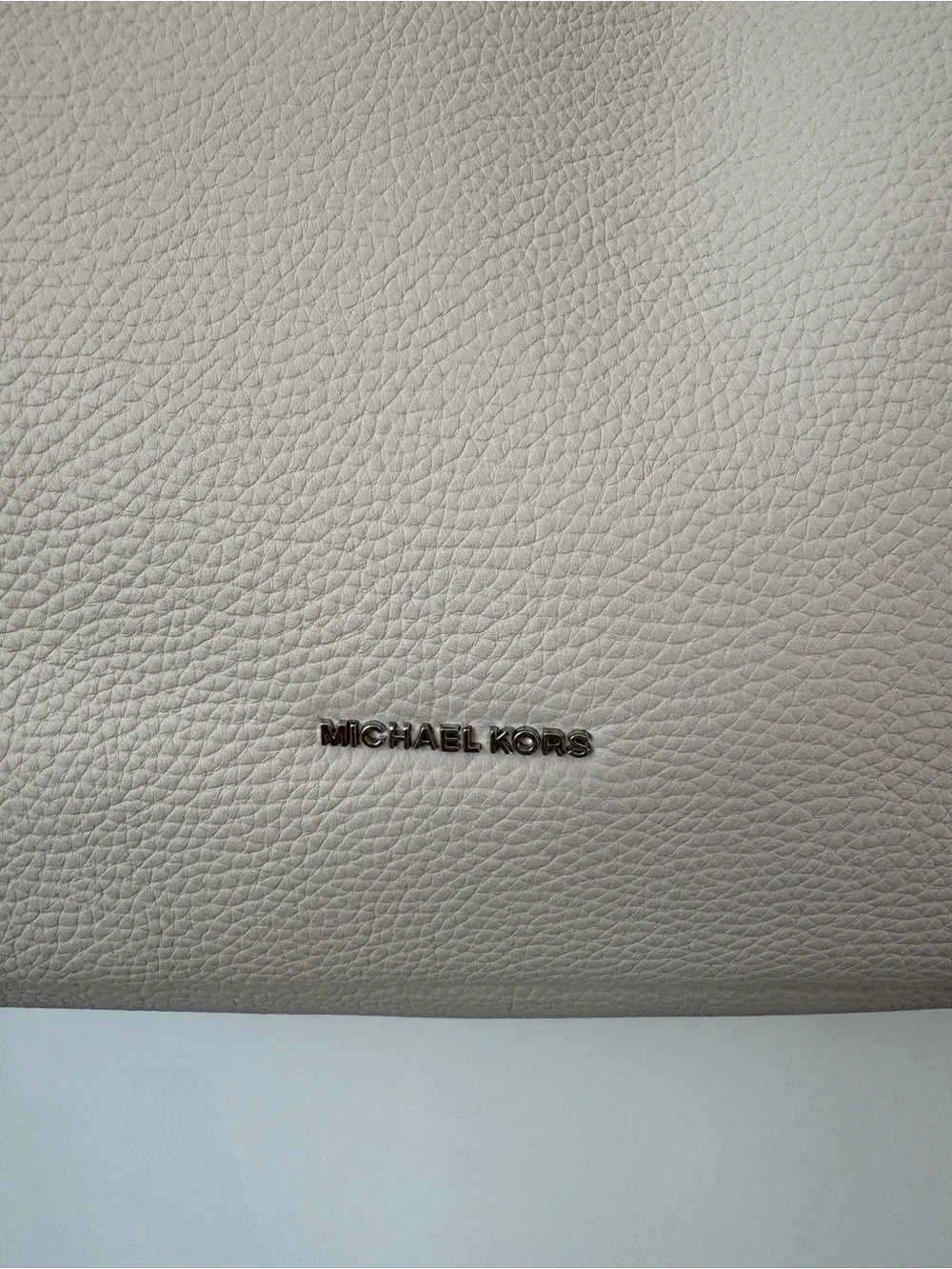 NWT Michael Kors Nolita Large Pebbled Leather Hobo Bag Light Sand